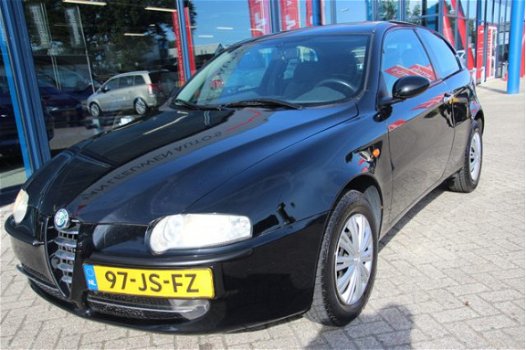 Alfa Romeo 147 - 1.6 T.Spark Veloce Distinctive | Airco | Radio CD | APK 18-09-2020 - 1