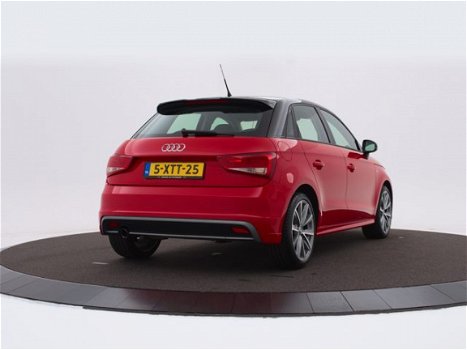 Audi A1 Sportback - 1.2 Tfsi 86pk Admired | Navigatie | Airco | 17