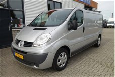 Renault Trafic - 2.0 dCi 115pk T29 L2H1 Eco zilver metallic / lease vanaf € 171 / airco / cruise / n