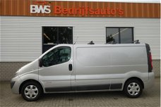 Renault Trafic - 2.0 dCi 115pk T29 L2H1 Eco zilver metallic / lease vanaf € 154 / airco / cruise / t