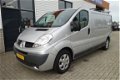 Renault Trafic - 2.0 dCi 115pk T29 L2H1 Eco zilver metallic / lease vanaf € 154 / airco / cruise / t - 1 - Thumbnail
