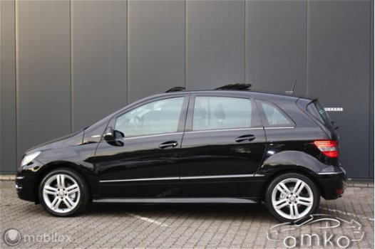 Mercedes-Benz B-klasse - 170 BlueEFFICIENCY / PANO DAK / LEDER / NAVI / ENZ - 1