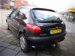 Peugeot 206 - 1.4 Gentry 5 Deurs / Clima / 134.000km - 1 - Thumbnail