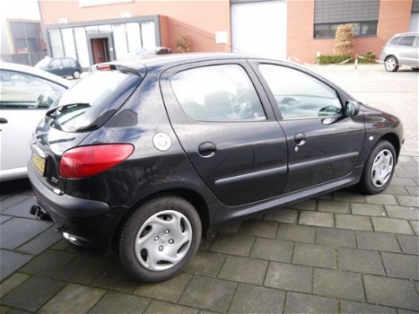 Peugeot 206 - 1.4 Gentry 5 Deurs / Clima / 134.000km - 1