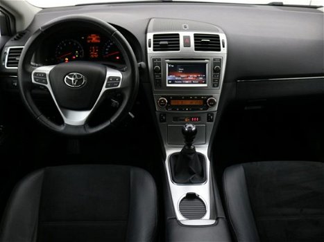 Toyota Avensis Wagon - 1.8 Vvti Dynamic Business Limited - 1