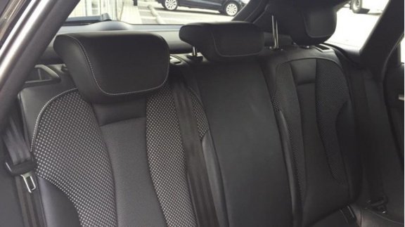 Audi A3 Sportback - 2.0 TDI Ambiente S-line Automaat - 1