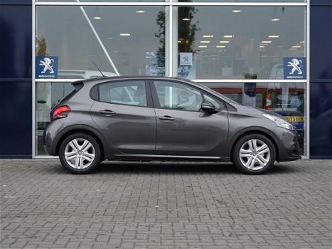 Peugeot 208 - 1.2 Puretech 82pk Signature NAVI | BT | AIRCO - 1