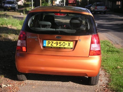 Kia Picanto - 1.1 X-tra - 1