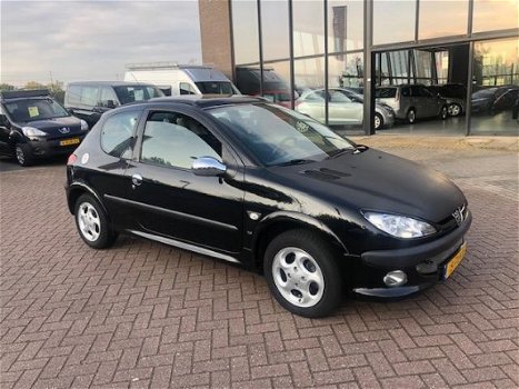 Peugeot 206 - 1.6 XS apk 10-2020 - 1