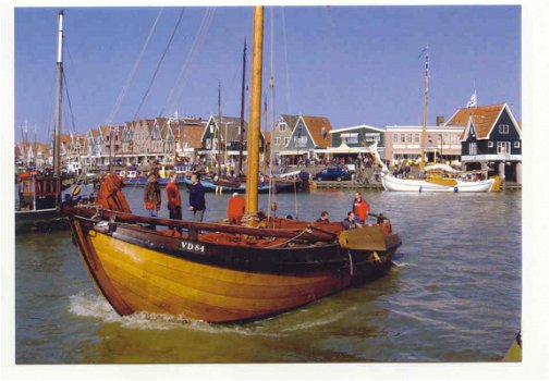 M071 Volendam / met boot VD84 - 1