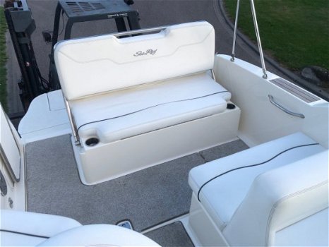 Sea Ray 255 Sundancer - 4