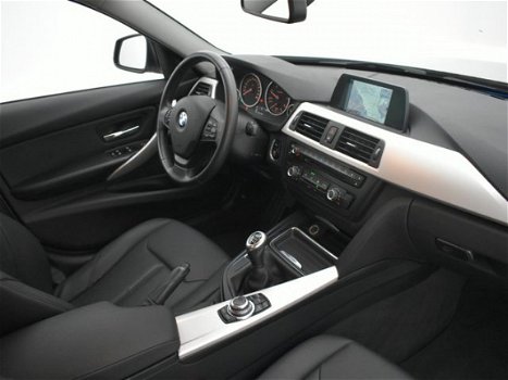 BMW 3-serie Touring - 316d High Executive / NAVI / LEDER / AIRCO-ECC / CRUISE CONTR. / PRIVACY GLAS - 1