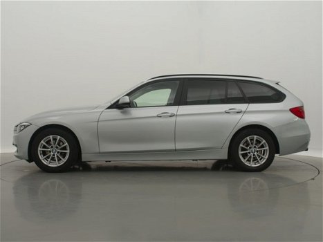 BMW 3-serie Touring - 316d High Executive / NAVI / LEDER / AIRCO-ECC / CRUISE CONTR. / PRIVACY GLAS - 1