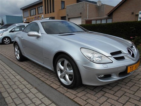 Mercedes-Benz SLK-klasse - 200 K. AUT F-1, AIRSCARF, NAVIGATIE, DVD, LEDER - 1