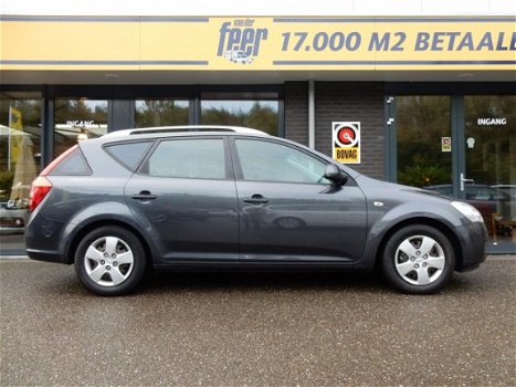 Kia Cee'd Sporty Wagon - 1.4 X-tra - 1