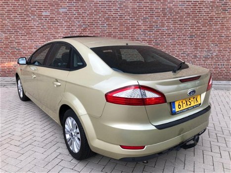 Ford Mondeo - 2.0-16V Trend - 1