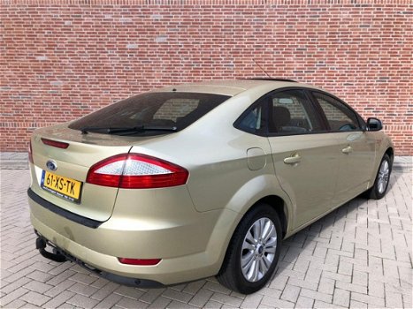 Ford Mondeo - 2.0-16V Trend - 1