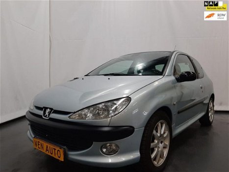 Peugeot 206 - 2.0-16V GTI Clima - 1