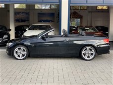 BMW 3-serie Cabrio - 320i High Executive NL AUTO/NW BANDEN EN VELGEN