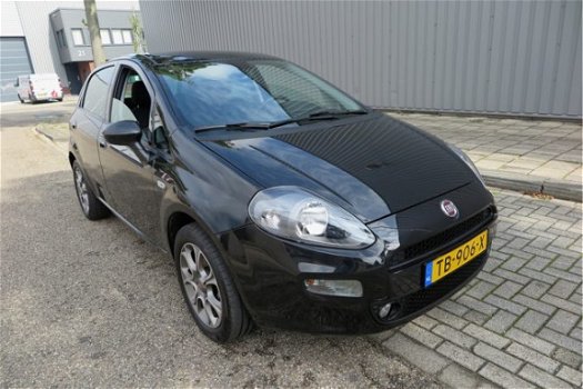 Fiat Punto - 0.9 TwinAir 100pk Sempre 5Drs /Navi/Clima/Pdc/Cruise/1e Eig/NAP/Fabrieksgarantie - 1