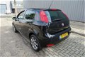 Fiat Punto - 0.9 TwinAir 100pk Sempre 5Drs /Navi/Clima/Pdc/Cruise/1e Eig/NAP/Fabrieksgarantie - 1 - Thumbnail