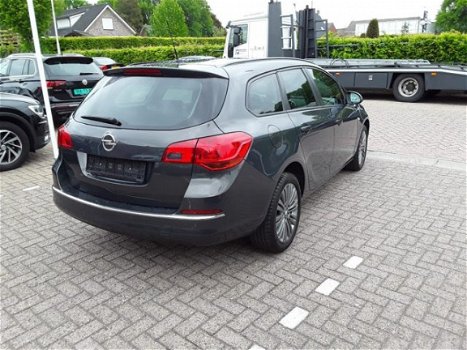 Opel Astra Sports Tourer - 1.4 TURBO EDITION - 1