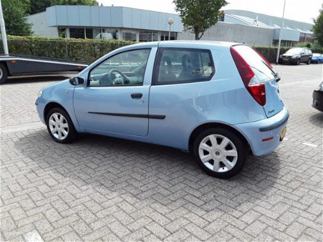 Fiat Punto - 1.2 YOUNG - 1