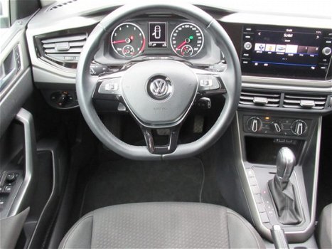 Volkswagen Polo - 1.0 TSI 95PK Automaat / Apple & Android Navigatie / Stoelverwarming / Sportvelgen - 1