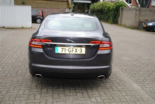 Jaguar XF - 2.7D V6 Premium Luxury - 1