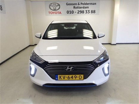 Hyundai IONIQ - 1.6 GDi i-Motion, camera, climate - 1