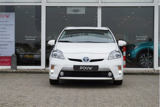 Toyota Prius - 1.8 Plug-in 100pk Aspiration + Head-up Display + Navigatie - 1
