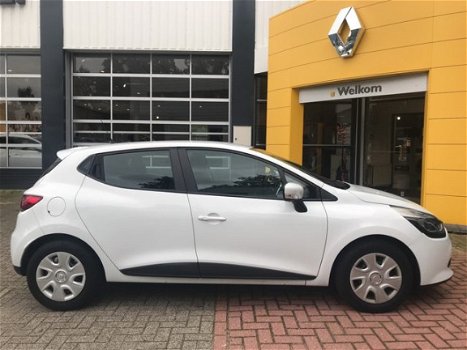 Renault Clio - 0.9 TCe Expression Navigatie/Airco/Cruise - 1