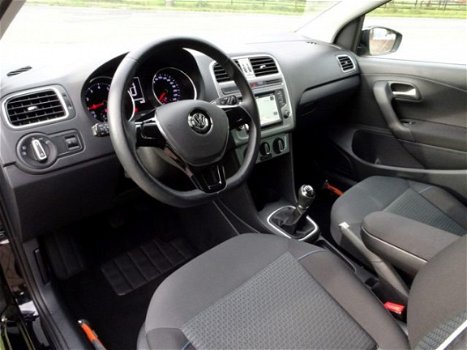Volkswagen Polo - 1.0 TSI Edition 5-drs Executive-plus pakket / NAVIGATIE / 55.000 KM / Cruise contr - 1