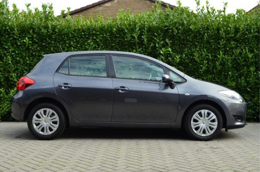 Toyota Auris - 1.6-16V Luna | automatische airco | Cruisecontrol | - 1