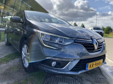 Renault Mégane - 1.5 dCi 110Pk Zen Climat R-Link Trkh PDC Climate - 1