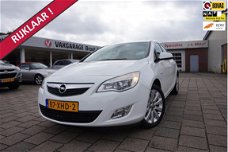 Opel Astra - 1.4 l CLIMA l CRUISE l LEDEREN/STOF l RIJKLAAR