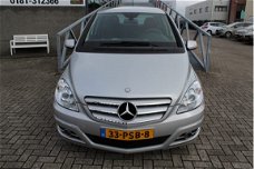 Mercedes-Benz B-klasse - 160 Business Class Automaat/Airco/Cruise controle/Half lederen bekleding