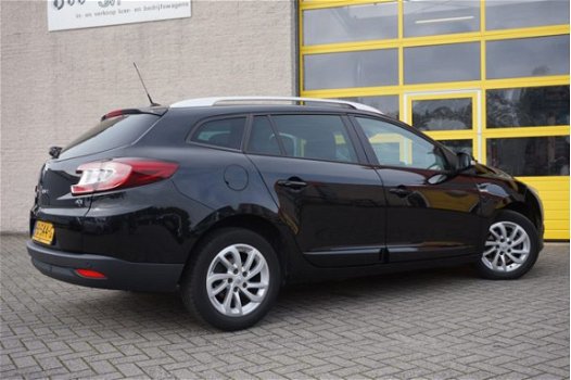 Renault Mégane Estate - 1.5 dCi Limited BJ2015 LED | LMV16