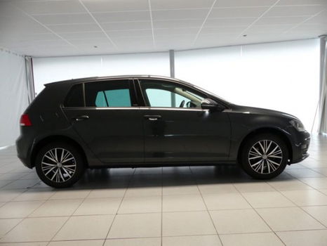 Volkswagen Golf - 1.6 TDI Allstar Navi | Clima | Cruise | Lm velg | getint glas enz enz - 1