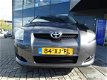 Toyota Auris - 1.6-16V Luna Business - 1 - Thumbnail