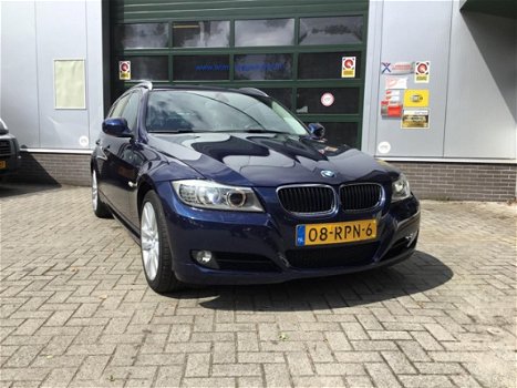 BMW 3-serie Touring - 318i Corporate Lease Luxury Line - 1