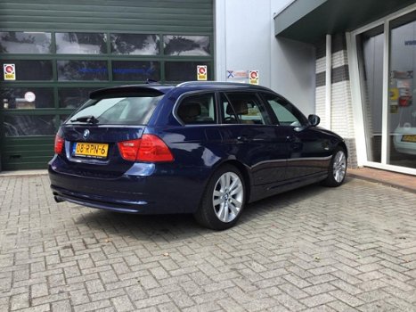 BMW 3-serie Touring - 318i Corporate Lease Luxury Line - 1