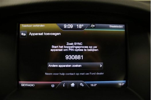 Ford Focus Wagon - 1.0 EcoBoost First Edition Titanium 125pk 6-bak NL AUTO TREKHAAK, 8'' NAVI, ECC, - 1