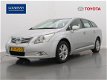 Toyota Avensis Wagon - 1.8 VVTi Dynamic Business Special | Trekhaak | Navigatie | Parkeersensoren - 1 - Thumbnail