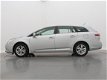 Toyota Avensis Wagon - 1.8 VVTi Dynamic Business Special | Trekhaak | Navigatie | Parkeersensoren - 1 - Thumbnail