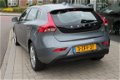 Volvo V40 - 1.6 D2 Summum/ Panoramadak / - 1 - Thumbnail