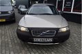 Volvo V70 Cross Country - 2.4 T - 1 - Thumbnail