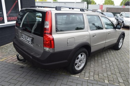 Volvo V70 Cross Country - 2.4 T - 1