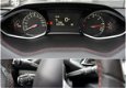 Peugeot 308 - 2.0 BlueHDi 150pk GT-line Bluetooth/Camera/Cruise/Clima/Navi/Panorama/PDC/Velgen RIJKL - 1 - Thumbnail