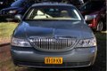 Lincoln Town Car - NL-Auto 6 PERSOONS - 1 - Thumbnail